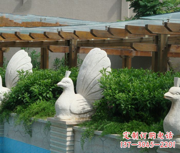 泰安别墅景观孔雀喷泉石雕