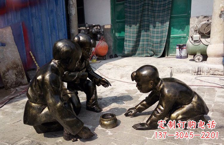 泰安精美玻璃钢仿铜斗蛐蛐儿童雕塑