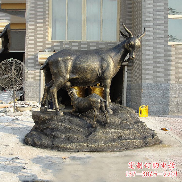 泰安玻璃钢仿铜动物雕塑