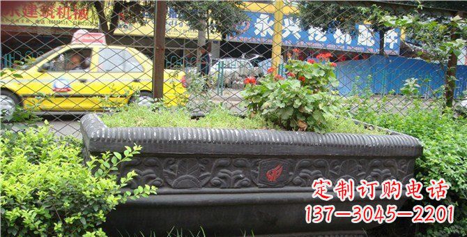 泰安玻璃钢仿铜花盆雕塑精美工艺结合现代科技