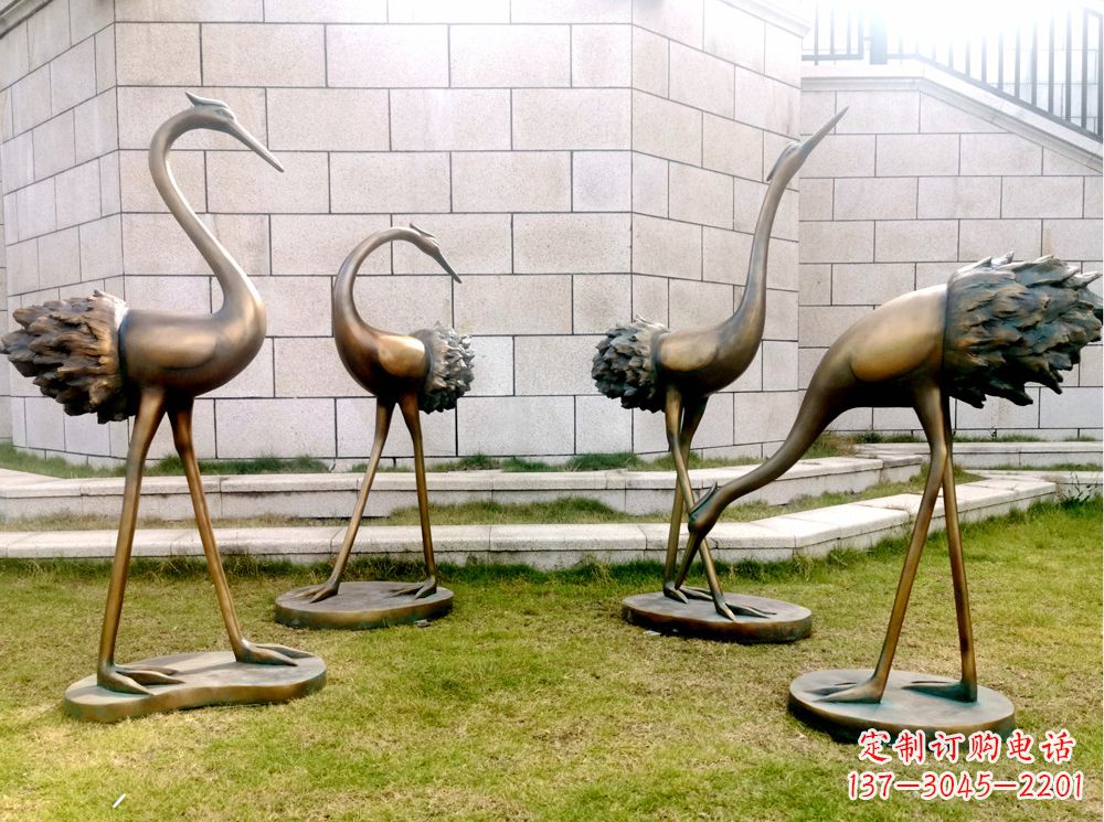 泰安玻璃钢仿铜仙鹤雕塑以自然之美为灵感