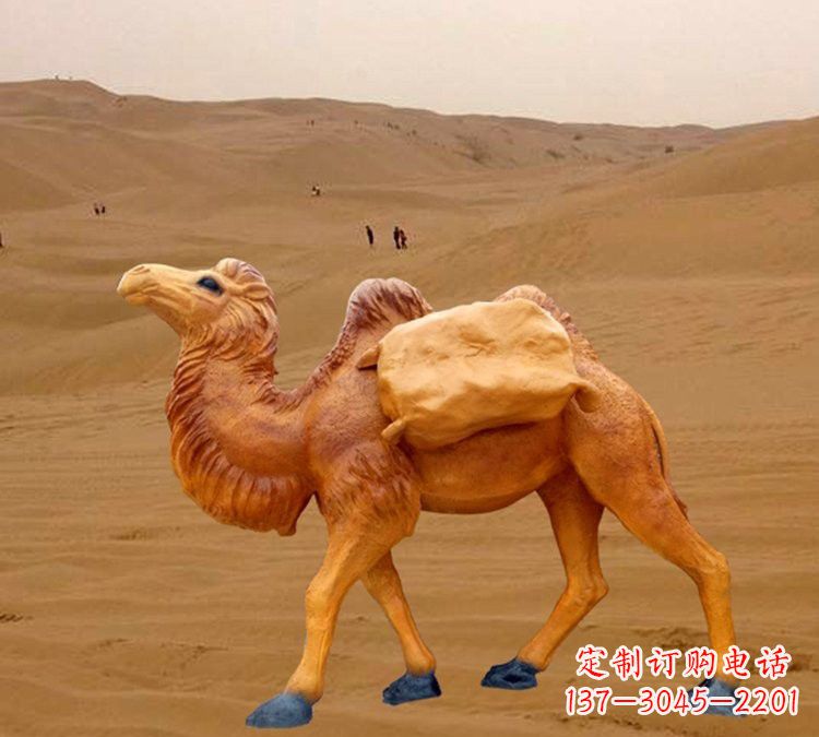 泰安玻璃钢骆驼雕塑