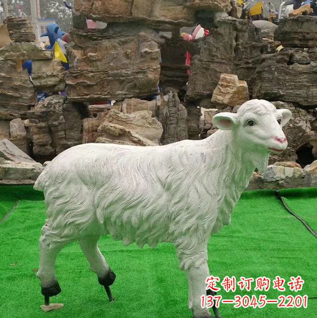 泰安玻璃钢绵羊雕塑