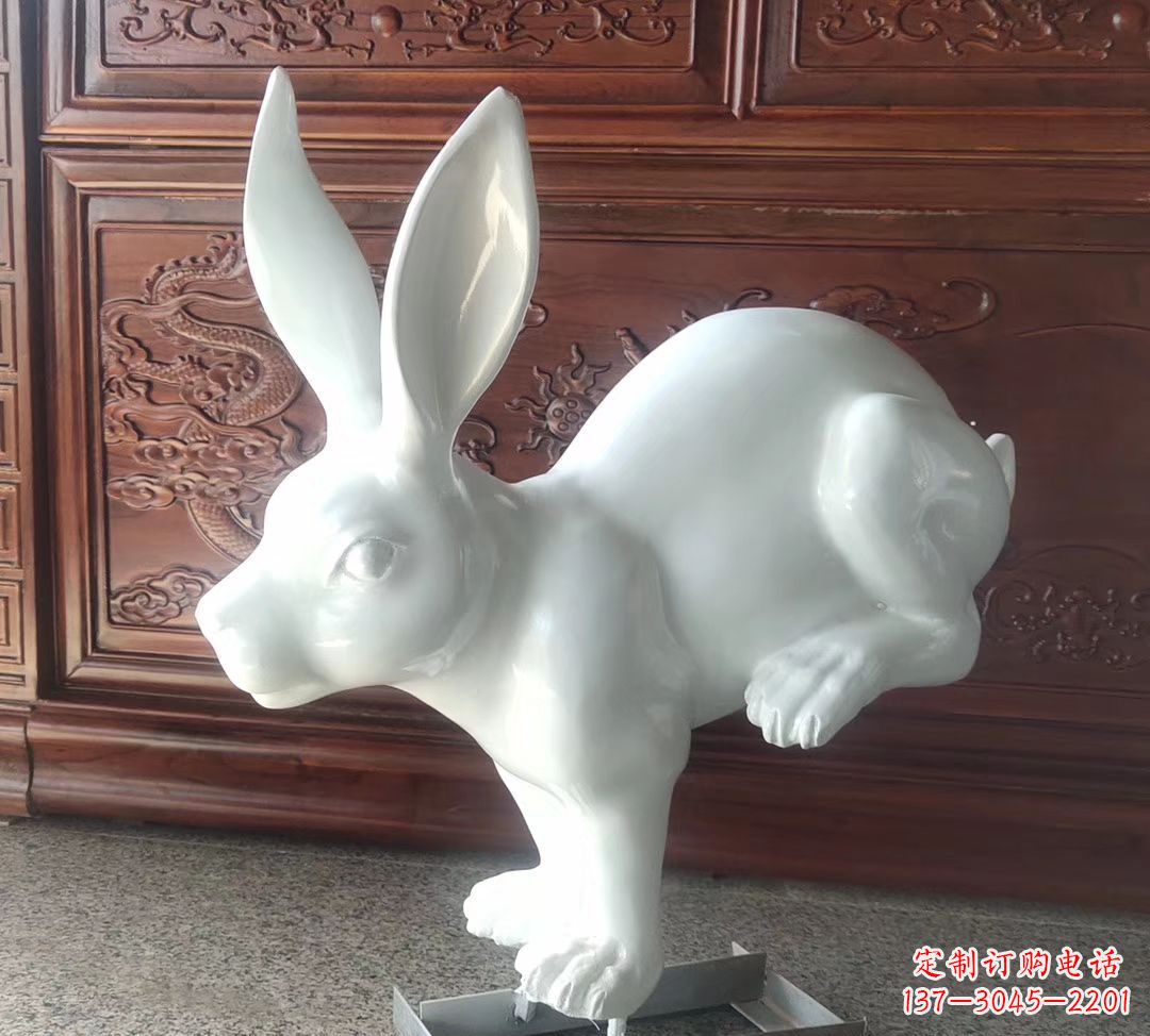 泰安玻璃钢制作的生肖雕塑