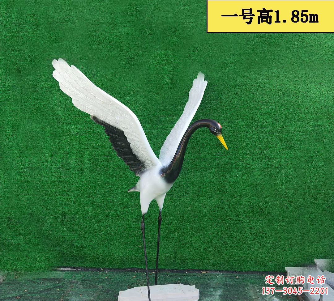 泰安仙鹤雕塑玻璃钢仿真景观动物雕塑