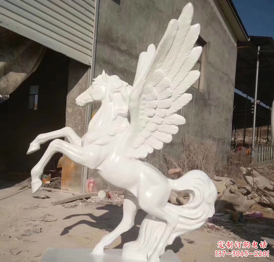 泰安玻璃钢飞马雕塑动物雕塑精彩之旅