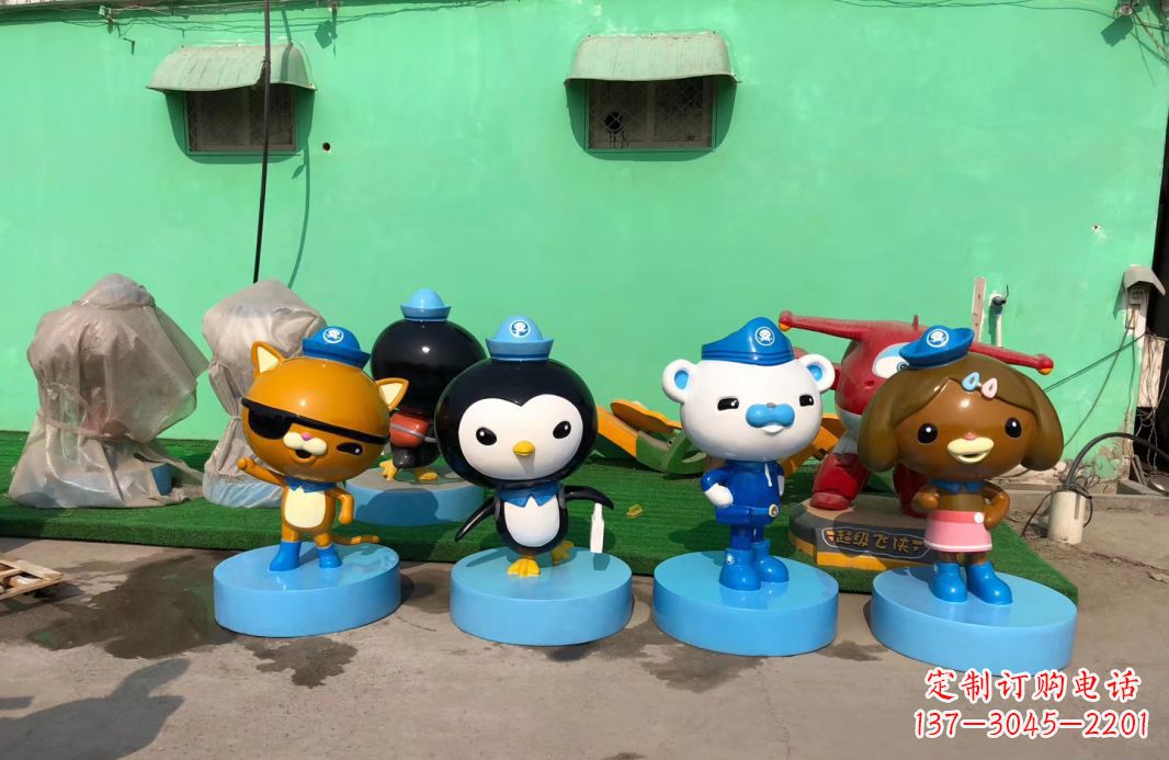 泰安玻璃钢卡通动物雕塑公园卡通雕塑