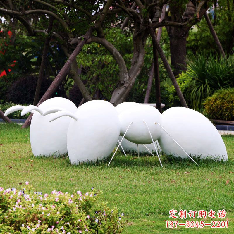 泰安玻璃钢蚂蚁雕塑——一种充满力量的艺术