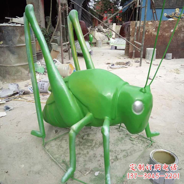 泰安玻璃钢蝗虫雕塑精美的艺术造型