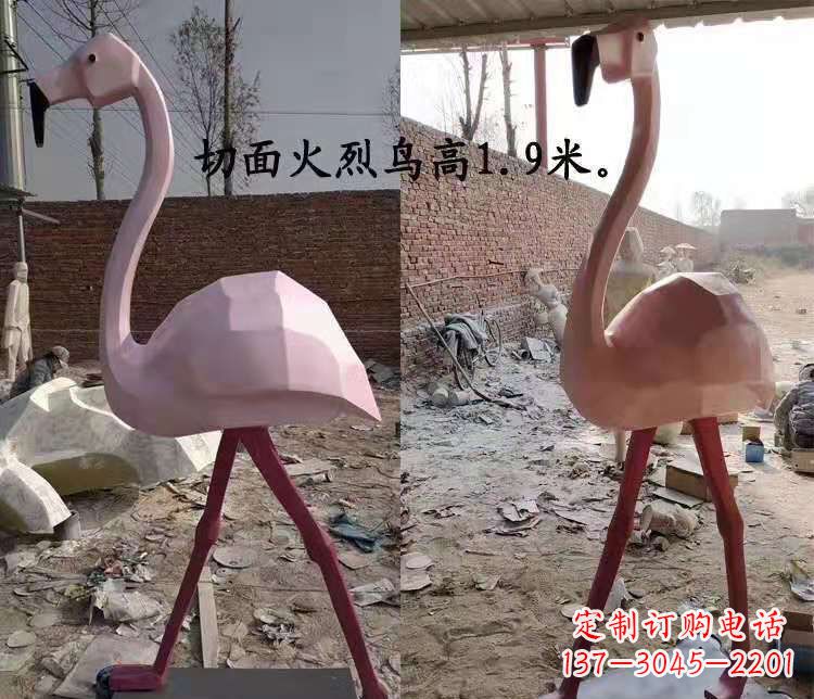 泰安玻璃钢仙鹤雕塑——灵动的艺术美学
