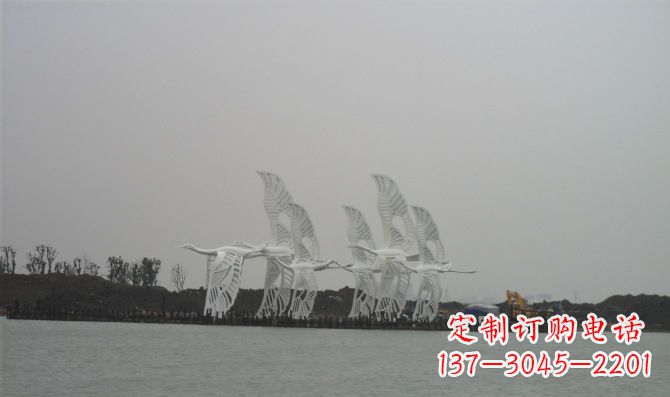 泰安不锈钢白鹭动物雕塑美丽的艺术作品