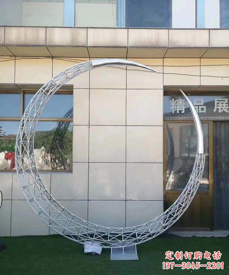泰安不锈钢别墅月亮镂空雕塑