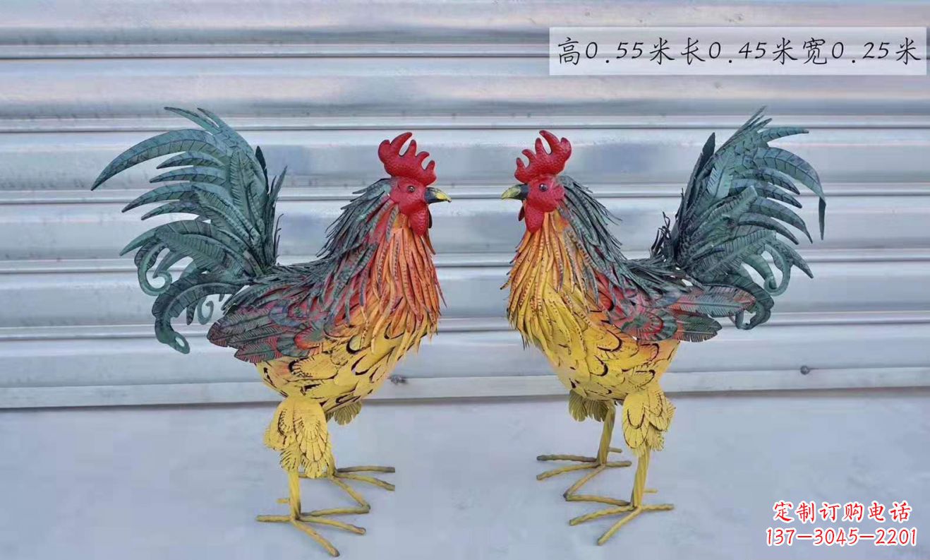 泰安不锈钢彩绘公鸡雕塑——景观雕塑的精彩绽放