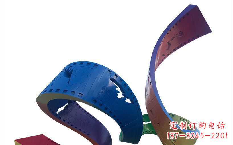 泰安不锈钢彩色胶卷公园雕塑