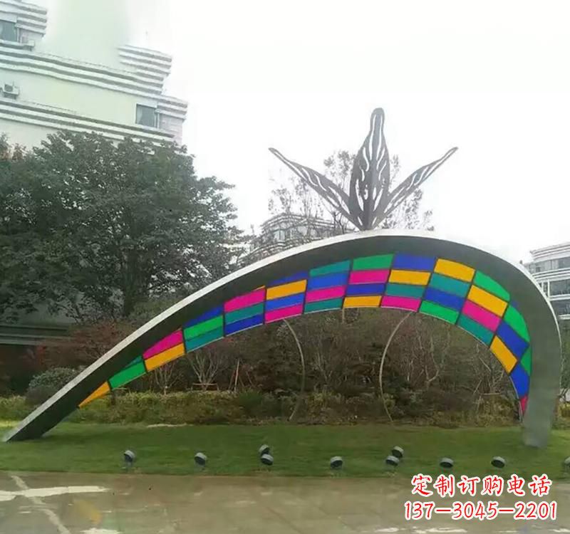 泰安不锈钢彩色拼接拱门雕塑
