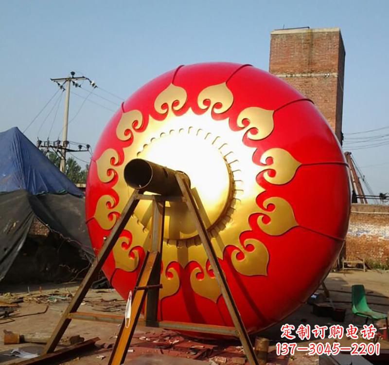 泰安不锈钢城市红色灯笼雕塑灯笼象征着繁荣