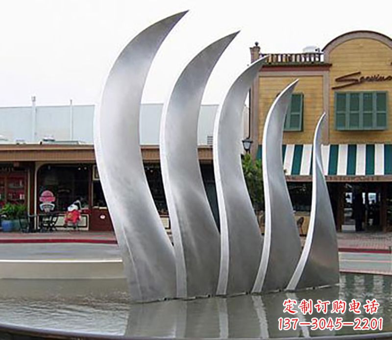 泰安不锈钢翅膀雕塑给空中带来力量与美丽