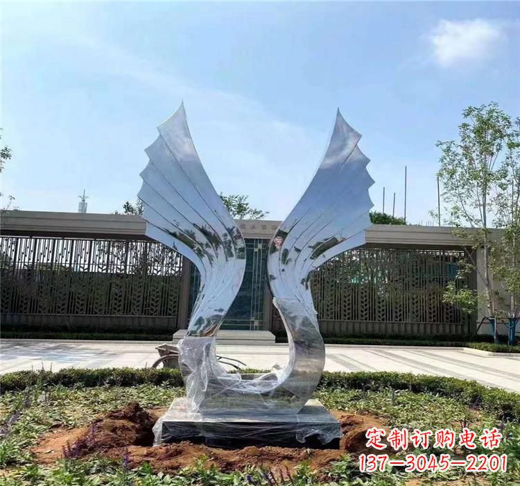 泰安精美不锈钢翅膀雕塑