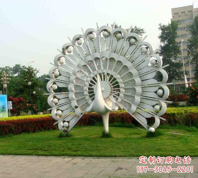 泰安不锈钢孔雀雕塑