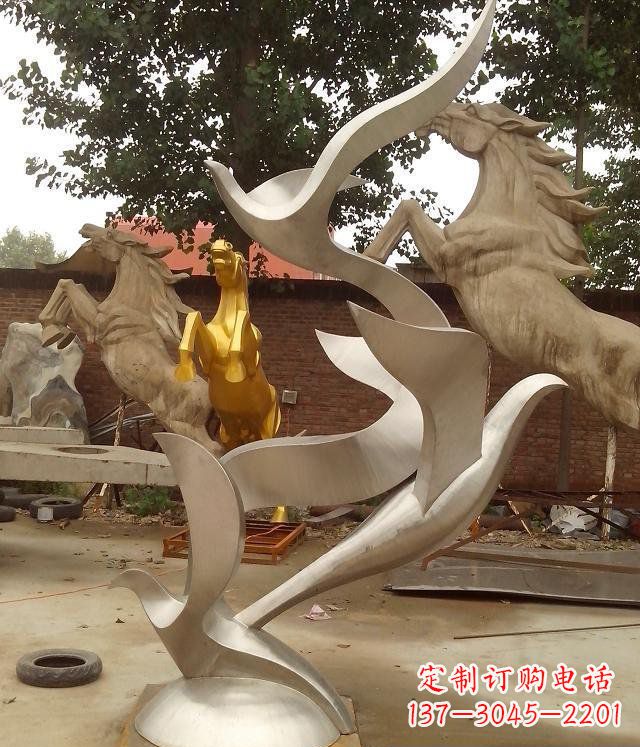 泰安精美不锈钢鸽子雕塑