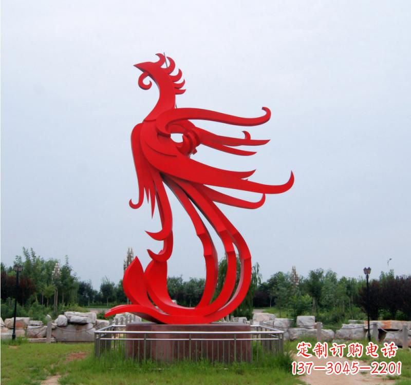 泰安不锈钢凤凰雕塑绚丽多彩的艺术之美