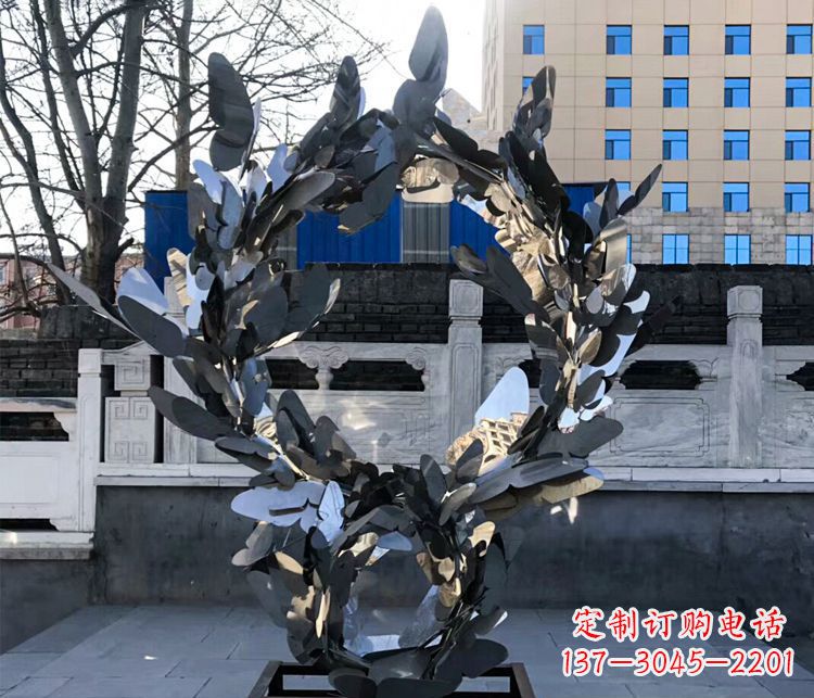 泰安不锈钢蝴蝶花环景观雕塑