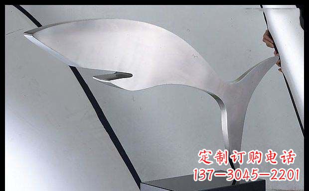 泰安精美不锈钢鲸鱼雕塑