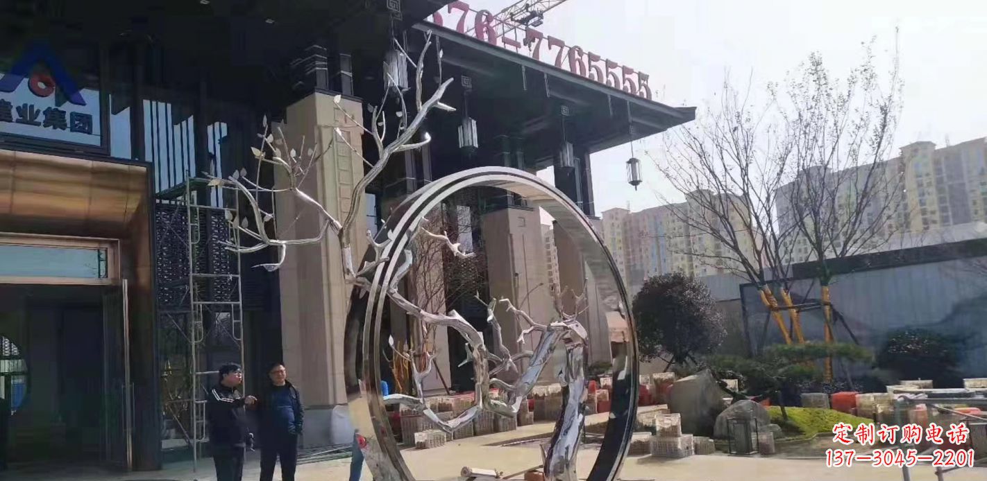 泰安不锈钢抽象镜面圆环雕塑