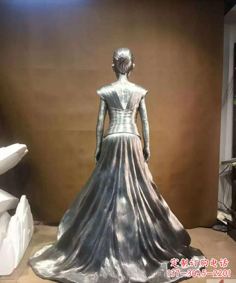 泰安女性之美不锈钢抽象女人身影雕塑