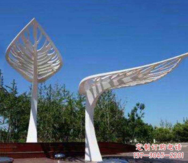 泰安精美不锈钢树叶雕塑