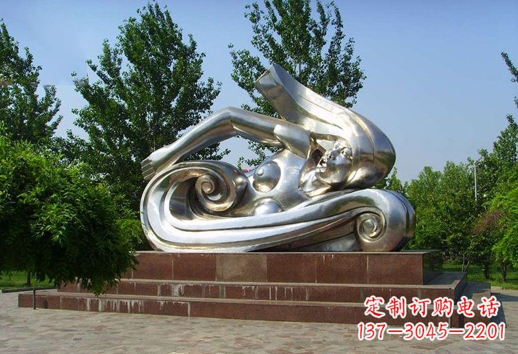 泰安浪漫游泳不锈钢女孩雕塑
