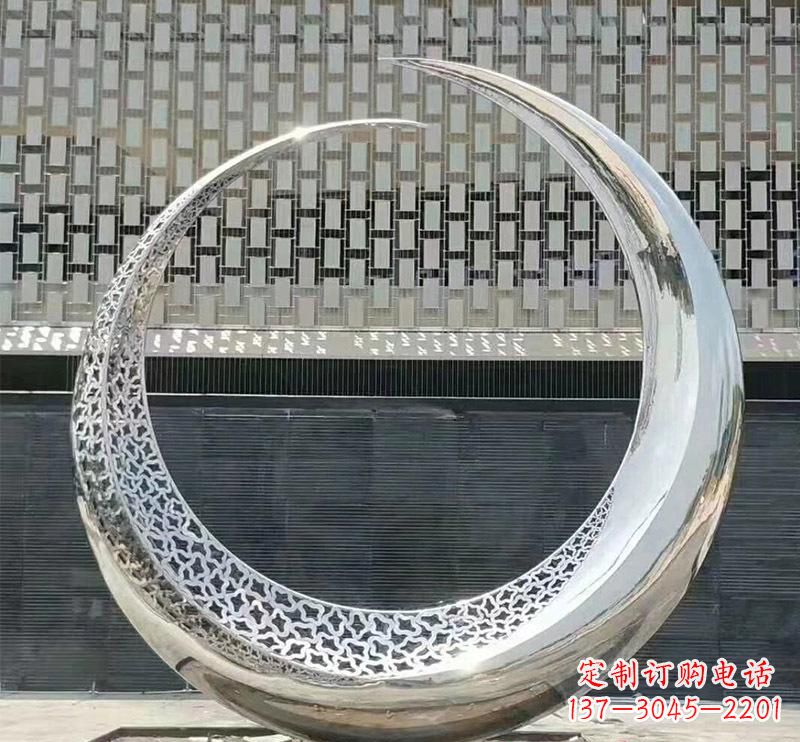 泰安精美不锈钢圆环雕塑