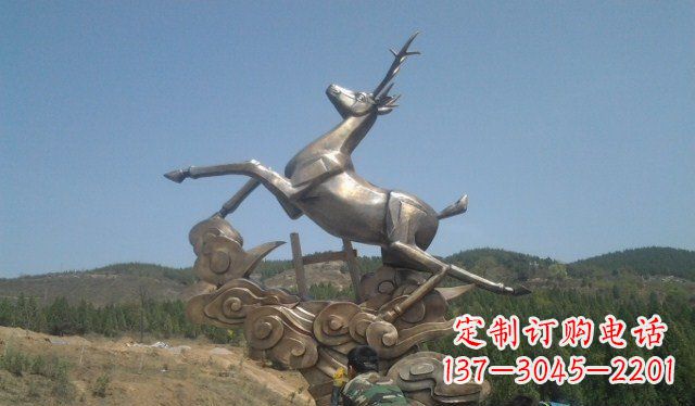 泰安不锈钢动物飞奔的鹿雕塑