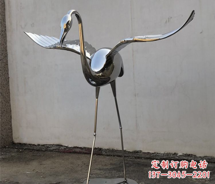 泰安不锈钢锻造的丹顶鹤雕塑