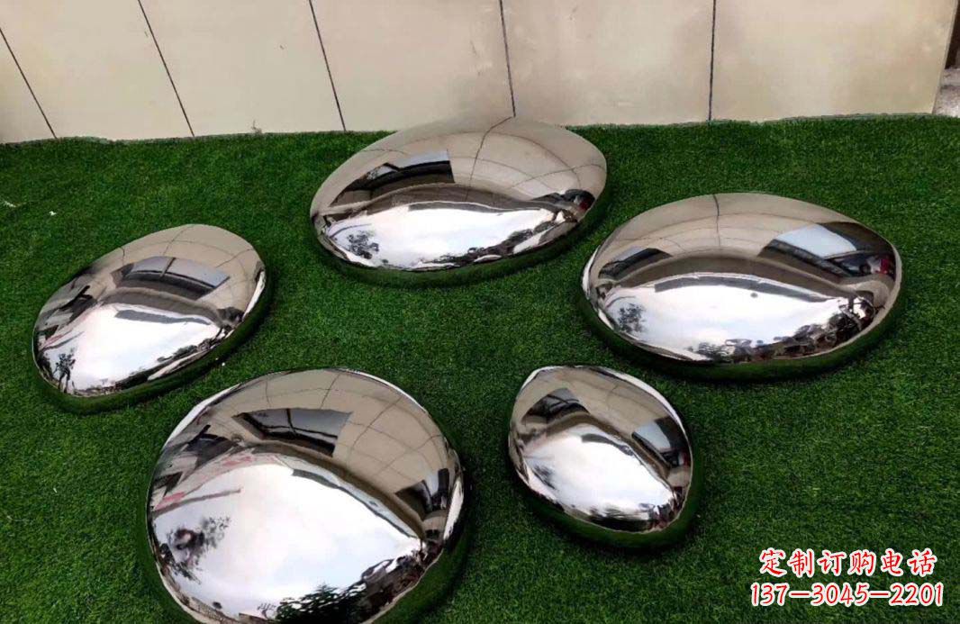 泰安不锈钢鹅卵石雕塑艺术品的精致之美