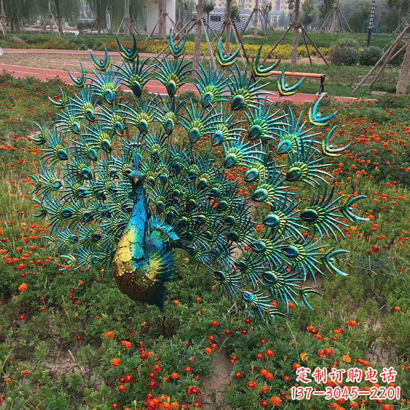 泰安不锈钢仿真孔雀雕塑传承精美绝伦