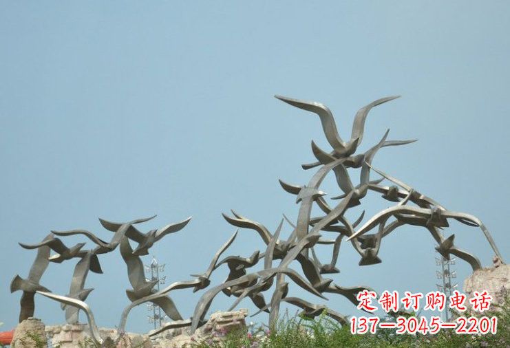 泰安不锈钢大雁雕塑一只翱翔天际的艺术品