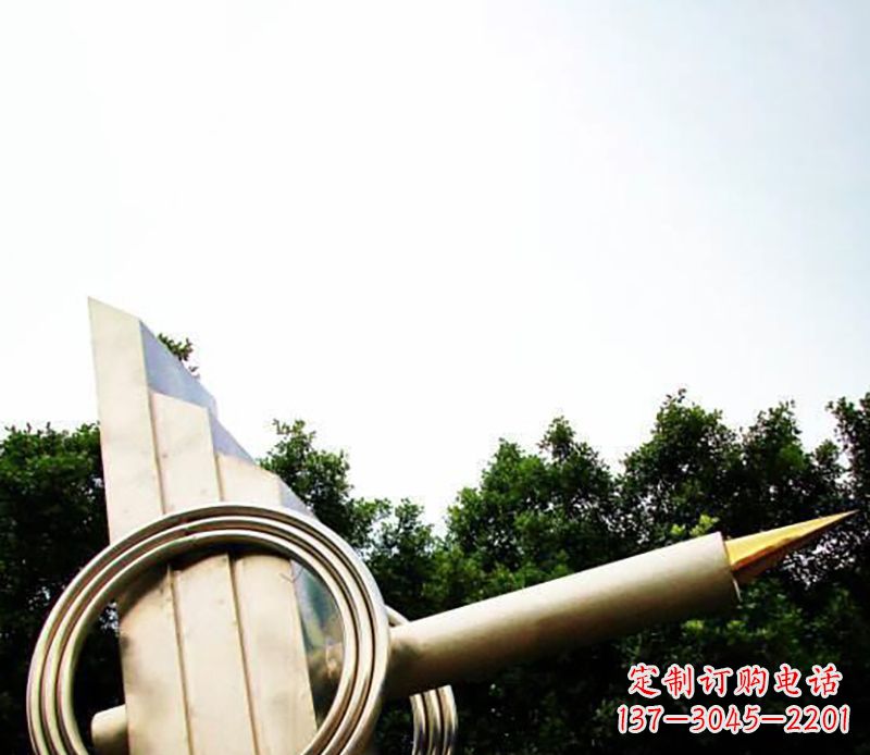 泰安不锈钢钢笔雕塑把简单的钢笔变成艺术品