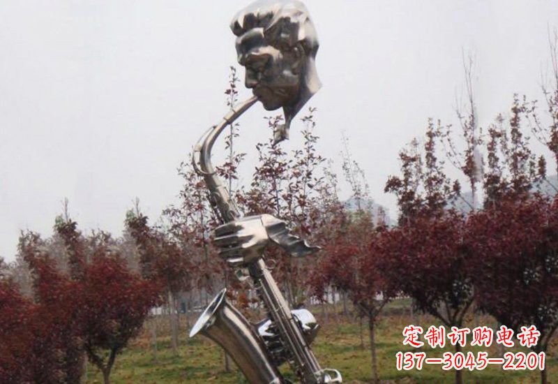 泰安不锈钢萨克斯雕塑艺术与音乐的结合