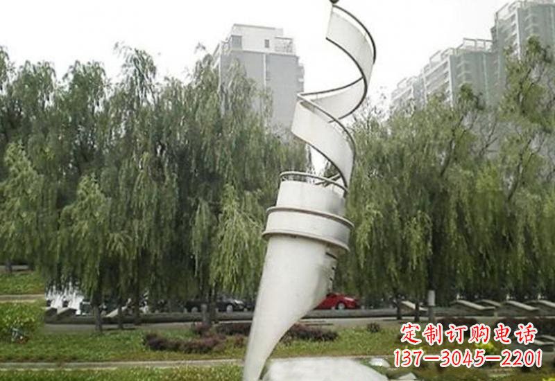 泰安不锈钢公园抽象钢笔雕塑