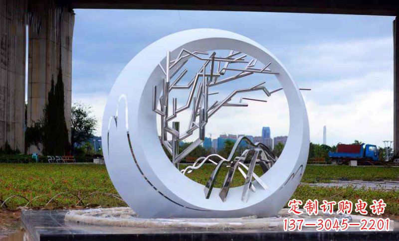 泰安不锈钢公园抽象树枝雕塑