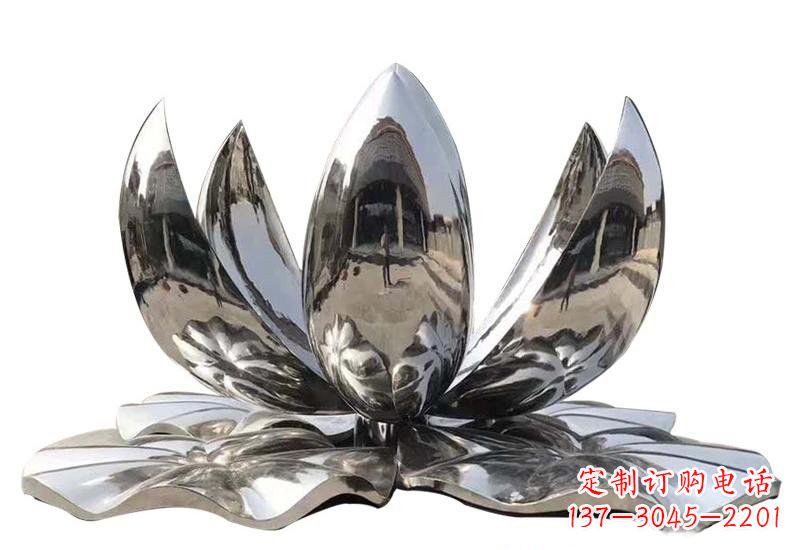 泰安不锈钢公园镜面莲花雕塑光彩夺目