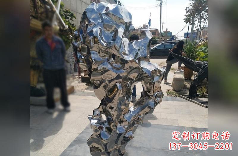 泰安不锈钢公园镜面太湖石