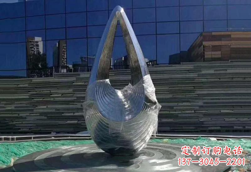 泰安不锈钢空心水滴雕塑美丽的艺术之作