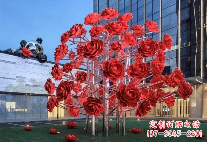 泰安不锈钢公园玫瑰花树雕塑——让玫瑰长驻公园
