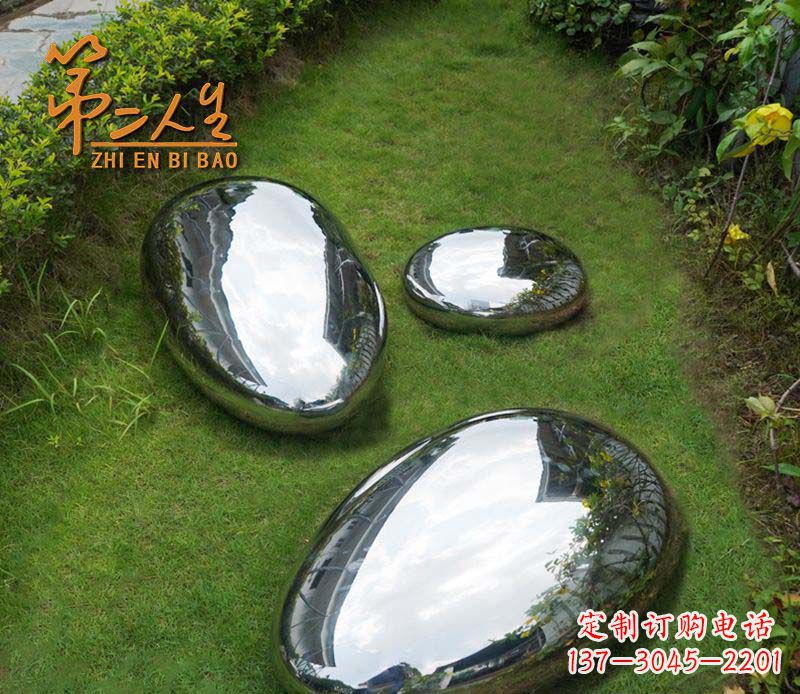 泰安不锈钢公园的水滴雕塑构筑流动的美