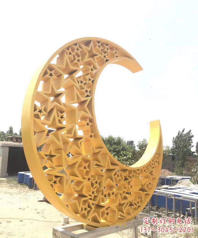 泰安不锈钢月亮雕塑象征着梦想与希望
