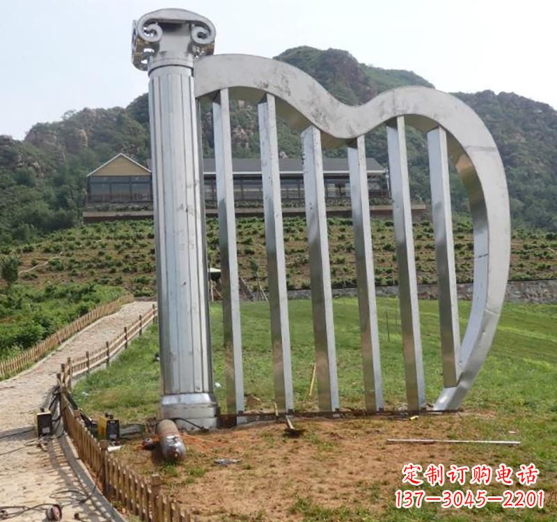 泰安不锈钢竖琴雕塑——雕塑艺术的精粹