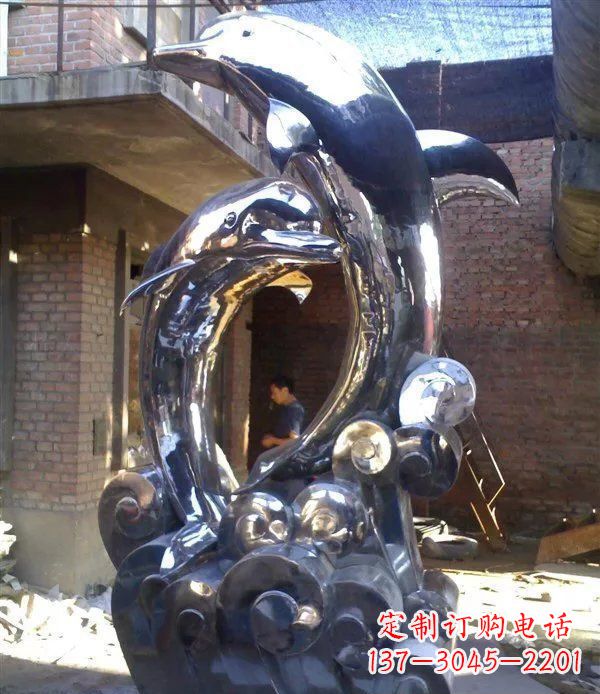 泰安不锈钢海豚美观动态的雕塑
