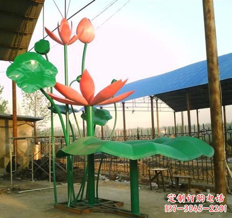 泰安不锈钢荷花雕塑汲取自然之美
